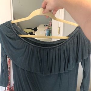 American eagle off the shoulder shirt